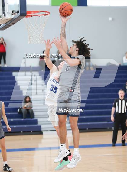 Thumbnail 3 in Forsyth Country Day vs Peninsula Catholic (Lowcountry Roundball Classic) photogallery.