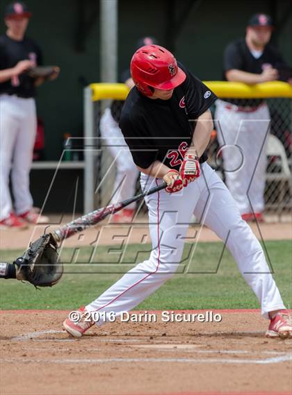 Thumbnail 2 in Shaker Heights vs. Simi Valley (Coach Bob National Invitational) photogallery.