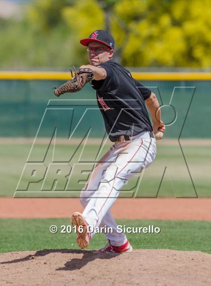 Thumbnail 3 in Shaker Heights vs. Simi Valley (Coach Bob National Invitational) photogallery.