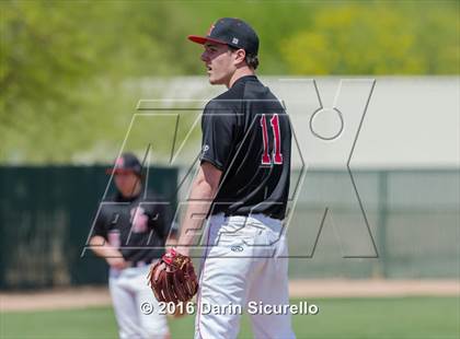 Thumbnail 2 in Shaker Heights vs. Simi Valley (Coach Bob National Invitational) photogallery.
