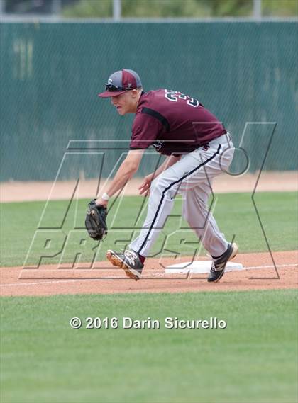Thumbnail 3 in Shaker Heights vs. Simi Valley (Coach Bob National Invitational) photogallery.