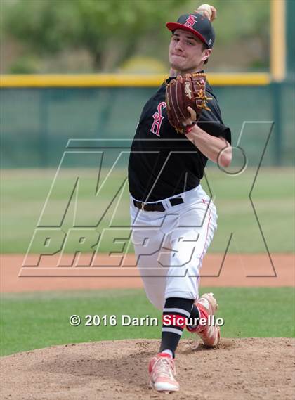 Thumbnail 2 in Shaker Heights vs. Simi Valley (Coach Bob National Invitational) photogallery.