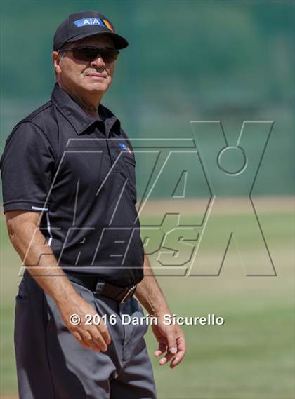 Thumbnail 1 in Shaker Heights vs. Simi Valley (Coach Bob National Invitational) photogallery.