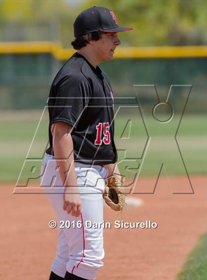 Thumbnail 2 in Shaker Heights vs. Simi Valley (Coach Bob National Invitational) photogallery.