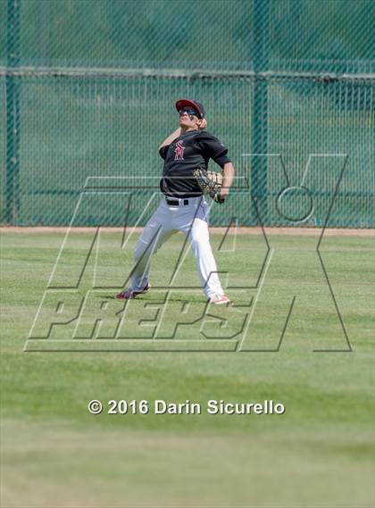 Thumbnail 3 in Shaker Heights vs. Simi Valley (Coach Bob National Invitational) photogallery.
