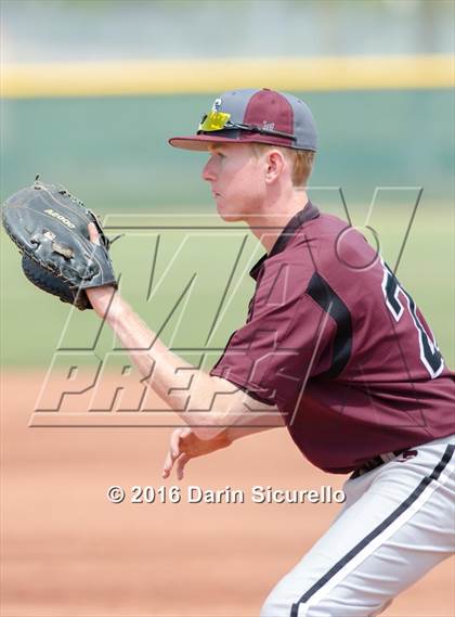 Thumbnail 2 in Shaker Heights vs. Simi Valley (Coach Bob National Invitational) photogallery.