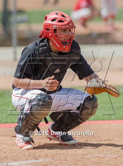 Thumbnail 2 in Shaker Heights vs. Simi Valley (Coach Bob National Invitational) photogallery.