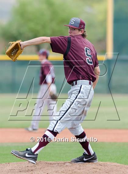 Thumbnail 3 in Shaker Heights vs. Simi Valley (Coach Bob National Invitational) photogallery.