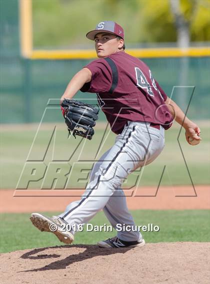 Thumbnail 3 in Shaker Heights vs. Simi Valley (Coach Bob National Invitational) photogallery.