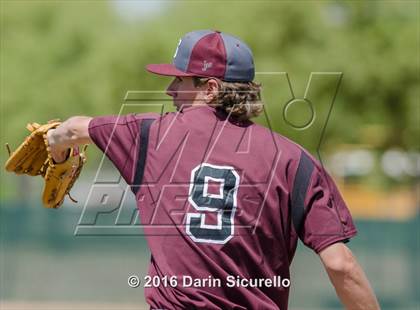 Thumbnail 3 in Shaker Heights vs. Simi Valley (Coach Bob National Invitational) photogallery.