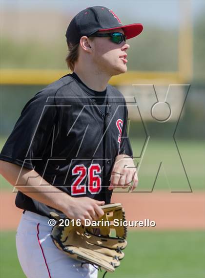 Thumbnail 2 in Shaker Heights vs. Simi Valley (Coach Bob National Invitational) photogallery.