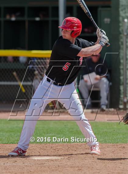 Thumbnail 2 in Shaker Heights vs. Simi Valley (Coach Bob National Invitational) photogallery.