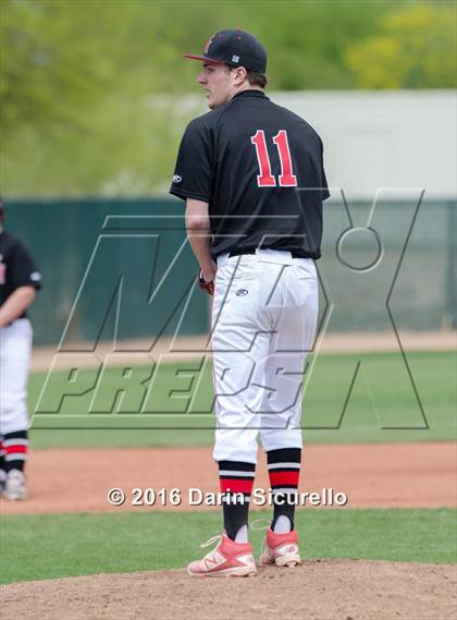 Thumbnail 3 in Shaker Heights vs. Simi Valley (Coach Bob National Invitational) photogallery.
