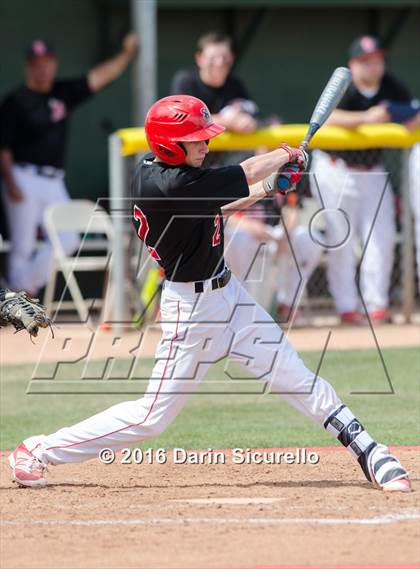 Thumbnail 3 in Shaker Heights vs. Simi Valley (Coach Bob National Invitational) photogallery.