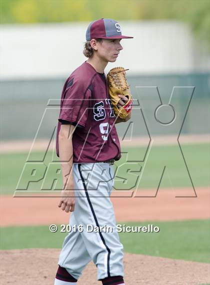 Thumbnail 3 in Shaker Heights vs. Simi Valley (Coach Bob National Invitational) photogallery.