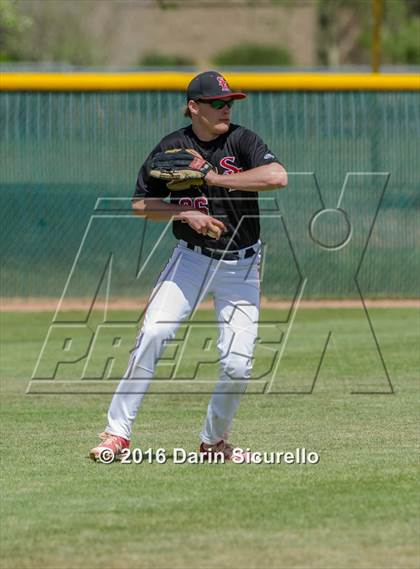 Thumbnail 3 in Shaker Heights vs. Simi Valley (Coach Bob National Invitational) photogallery.