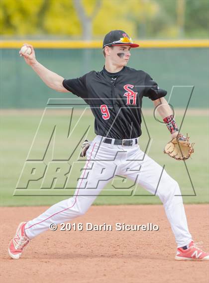 Thumbnail 2 in Shaker Heights vs. Simi Valley (Coach Bob National Invitational) photogallery.