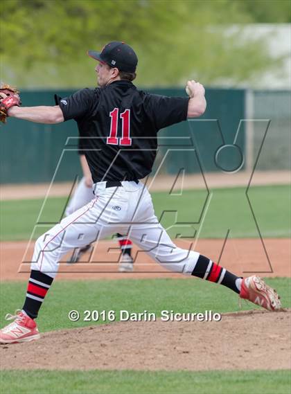 Thumbnail 2 in Shaker Heights vs. Simi Valley (Coach Bob National Invitational) photogallery.