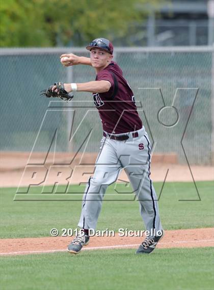 Thumbnail 2 in Shaker Heights vs. Simi Valley (Coach Bob National Invitational) photogallery.