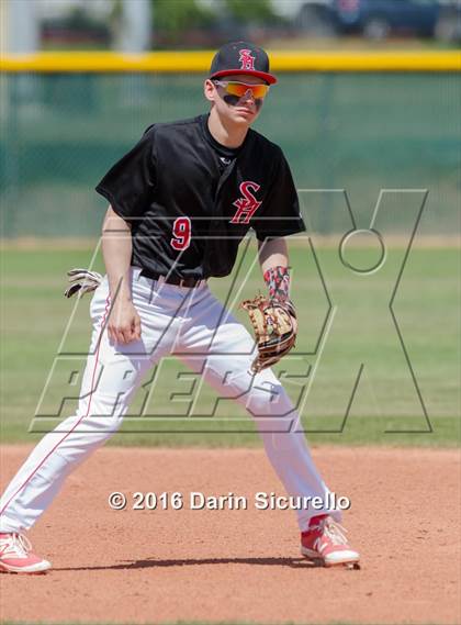 Thumbnail 3 in Shaker Heights vs. Simi Valley (Coach Bob National Invitational) photogallery.