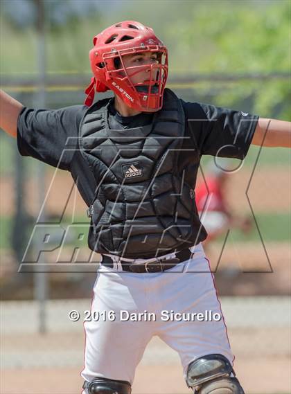 Thumbnail 1 in Shaker Heights vs. Simi Valley (Coach Bob National Invitational) photogallery.