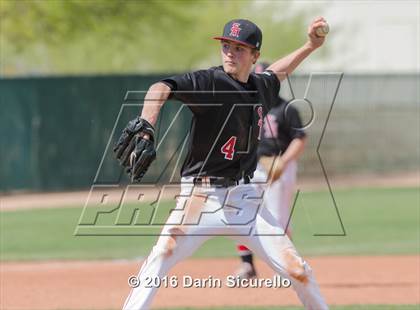 Thumbnail 3 in Shaker Heights vs. Simi Valley (Coach Bob National Invitational) photogallery.