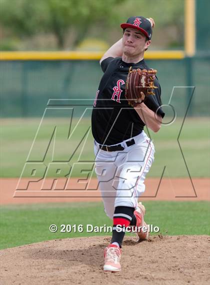 Thumbnail 2 in Shaker Heights vs. Simi Valley (Coach Bob National Invitational) photogallery.