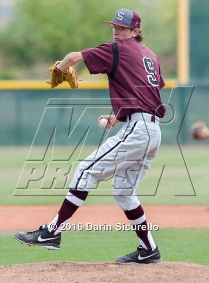 Thumbnail 2 in Shaker Heights vs. Simi Valley (Coach Bob National Invitational) photogallery.