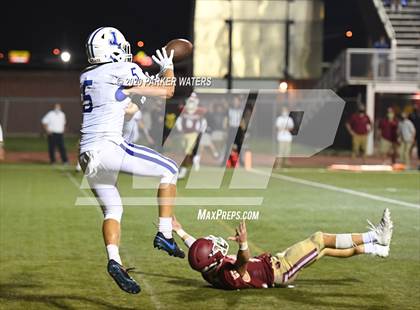 Thumbnail 3 in Jesuit @ Brother Martin photogallery.