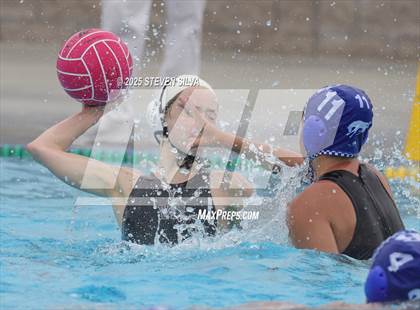 Thumbnail 3 in Rancho Bernardo vs. Westview (Black Mountain Winter Classic) photogallery.