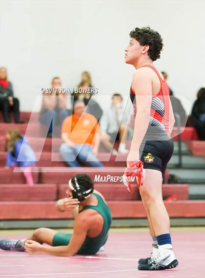 Thumbnail 3 in Towson Tri-Meet  photogallery.