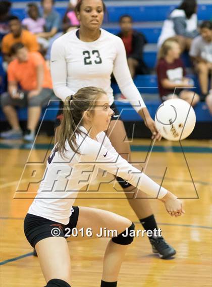 Thumbnail 2 in Center Hill @ Southaven photogallery.