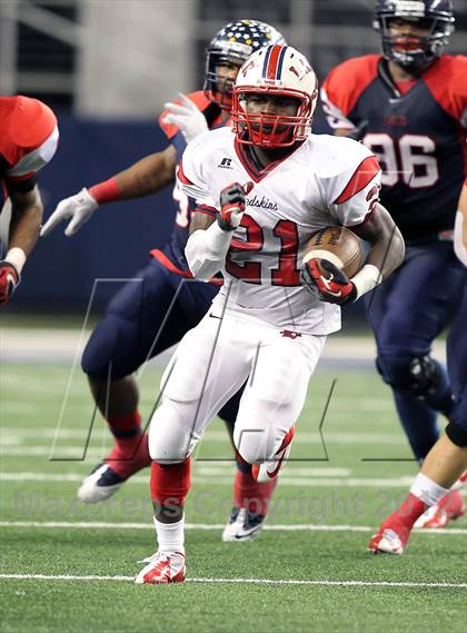 Thumbnail 3 in Lamar vs. Allen (UIL 5A Division 1 Final) photogallery.