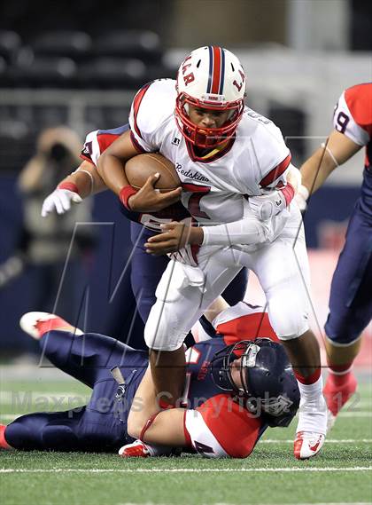 Thumbnail 2 in Lamar vs. Allen (UIL 5A Division 1 Final) photogallery.