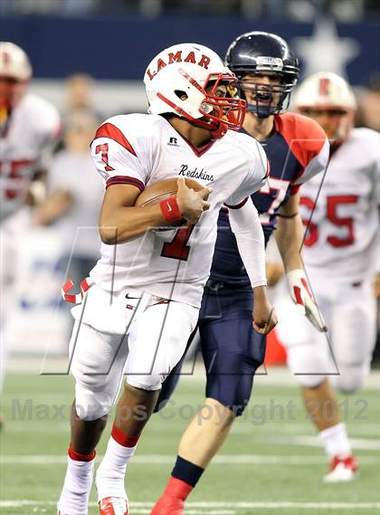 Thumbnail 3 in Lamar vs. Allen (UIL 5A Division 1 Final) photogallery.