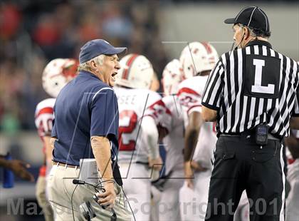 Thumbnail 3 in Lamar vs. Allen (UIL 5A Division 1 Final) photogallery.
