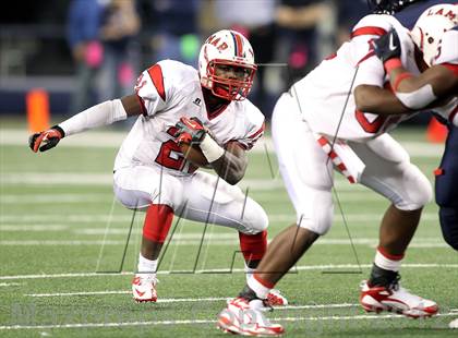 Thumbnail 2 in Lamar vs. Allen (UIL 5A Division 1 Final) photogallery.
