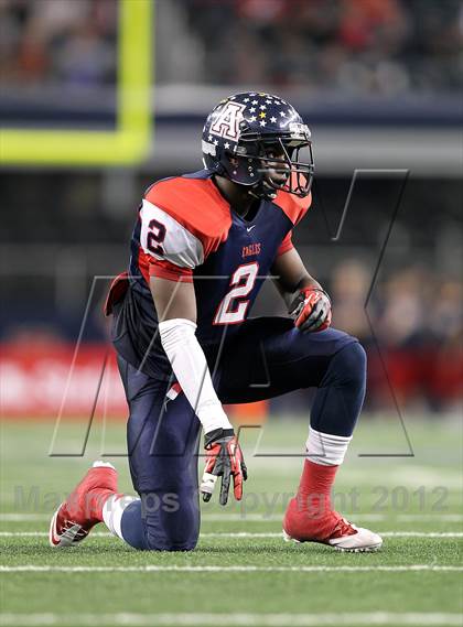 Thumbnail 2 in Lamar vs. Allen (UIL 5A Division 1 Final) photogallery.