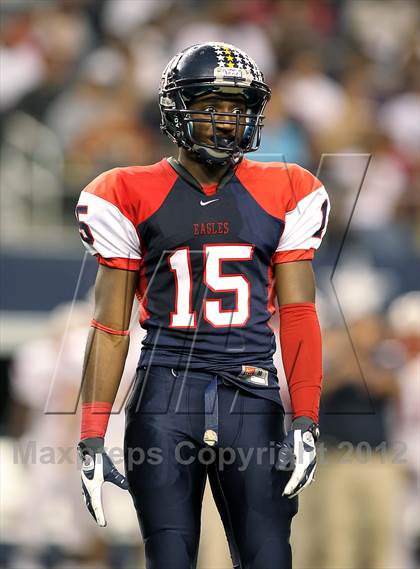 Thumbnail 1 in Lamar vs. Allen (UIL 5A Division 1 Final) photogallery.