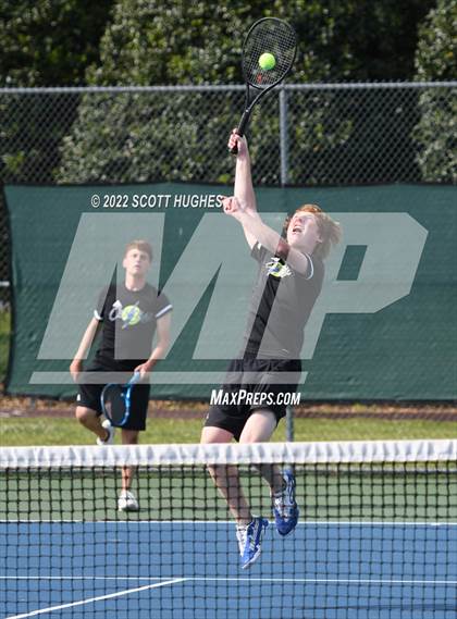 Thumbnail 3 in TSSAA District 8 AA Individual Tournament Round 2 photogallery.