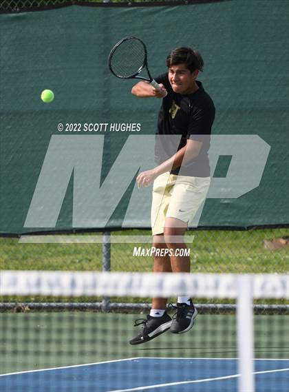 Thumbnail 3 in TSSAA District 8 AA Individual Tournament Round 2 photogallery.