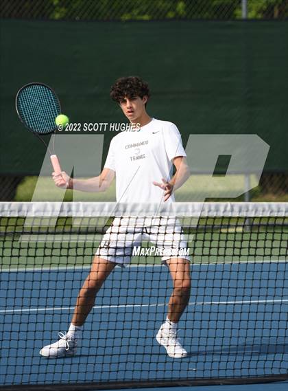 Thumbnail 2 in TSSAA District 8 AA Individual Tournament Round 2 photogallery.
