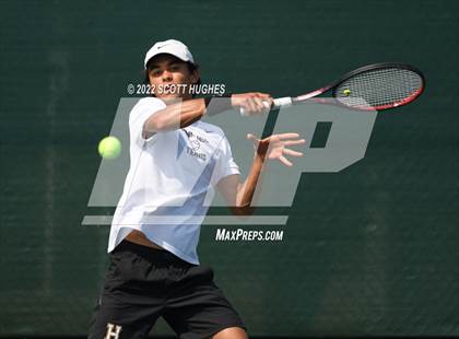 Thumbnail 2 in TSSAA District 8 AA Individual Tournament Round 2 photogallery.