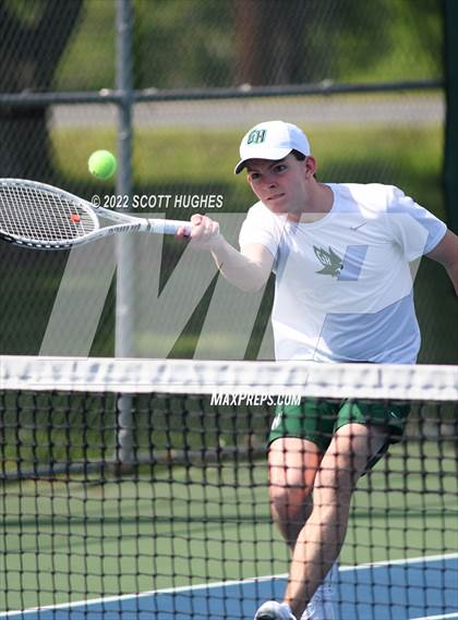 Thumbnail 2 in TSSAA District 8 AA Individual Tournament Round 2 photogallery.