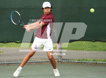 Thumbnail 3 in TSSAA District 8 AA Individual Tournament Round 2 photogallery.