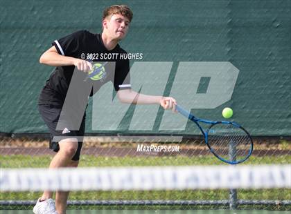 Thumbnail 2 in TSSAA District 8 AA Individual Tournament Round 2 photogallery.