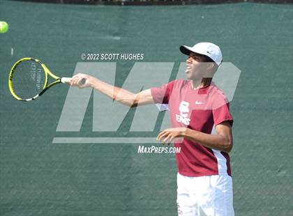 Thumbnail 2 in TSSAA District 8 AA Individual Tournament Round 2 photogallery.