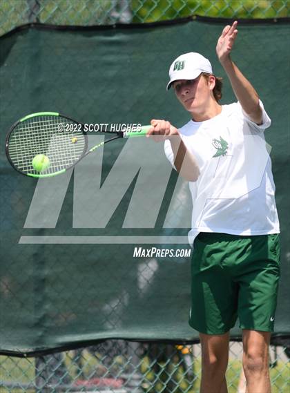Thumbnail 2 in TSSAA District 8 AA Individual Tournament Round 2 photogallery.