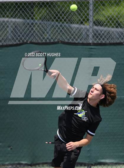 Thumbnail 3 in TSSAA District 8 AA Individual Tournament Round 2 photogallery.
