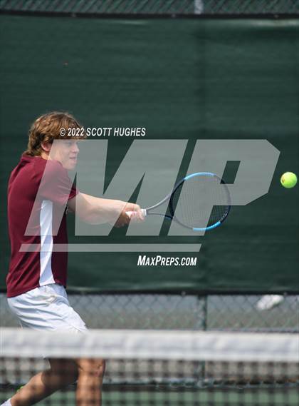 Thumbnail 3 in TSSAA District 8 AA Individual Tournament Round 2 photogallery.